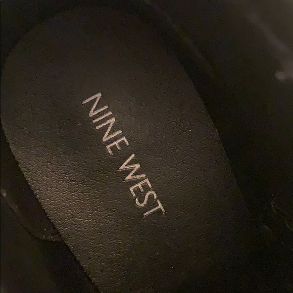 Booties - Picture 4 of 5